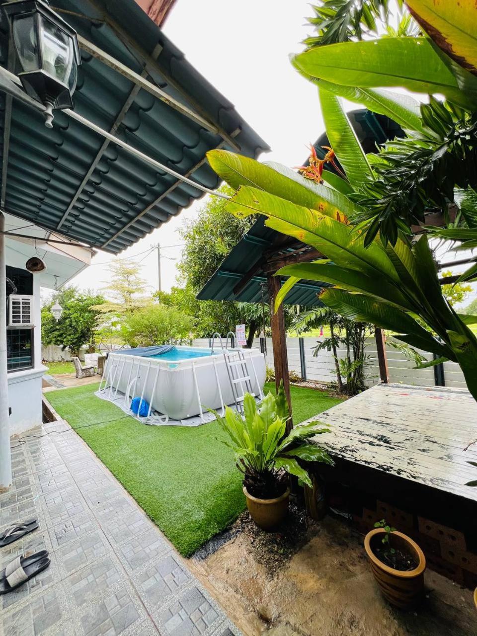 Pulai Field Aa Homestay Kangar Exterior photo